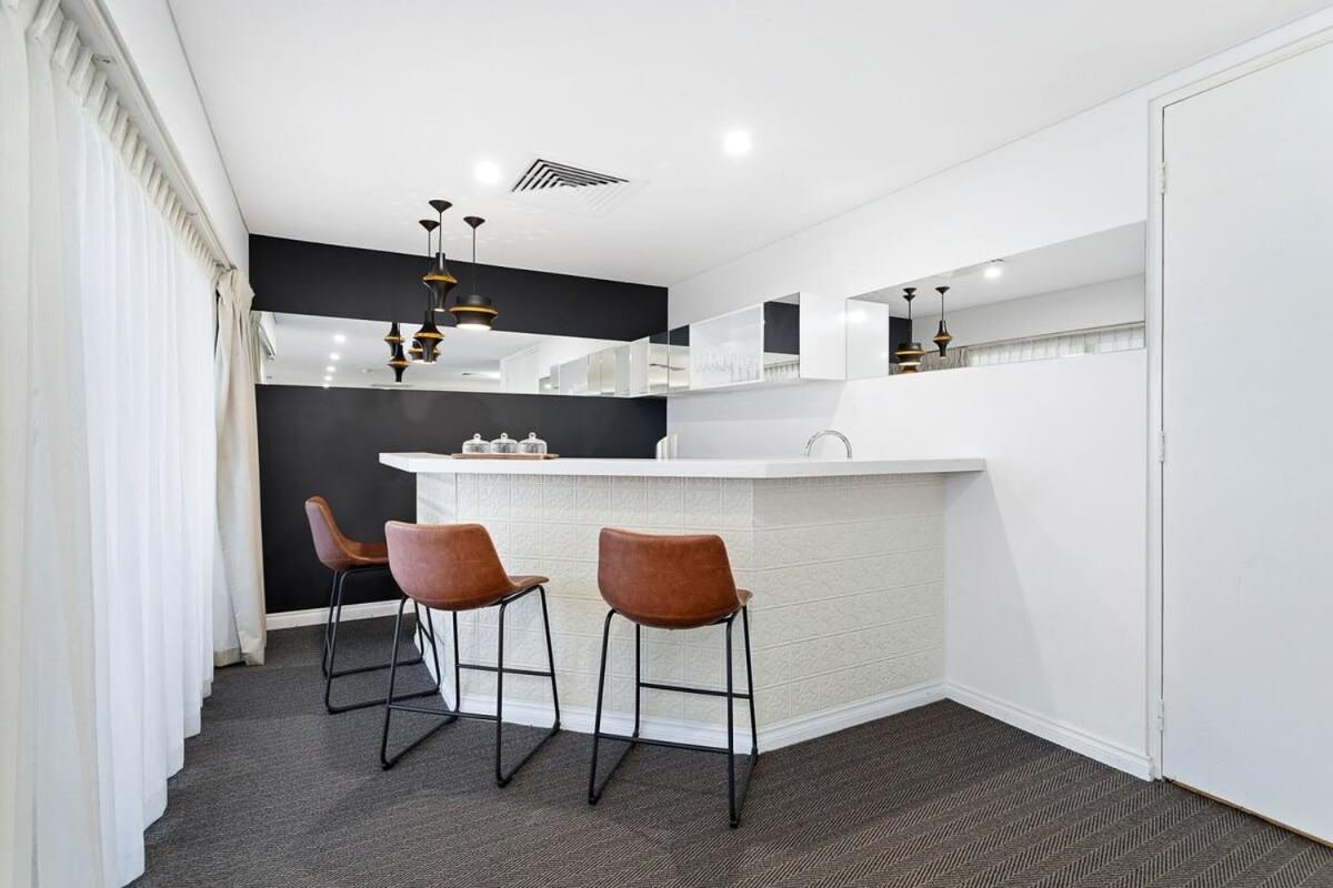 Large Luxe Penthouse Fully Equipped Cbd * Perth