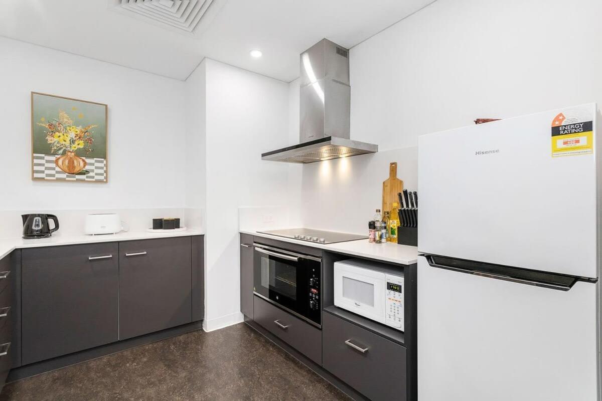 Large Luxe Penthouse Fully Equipped Cbd * Perth