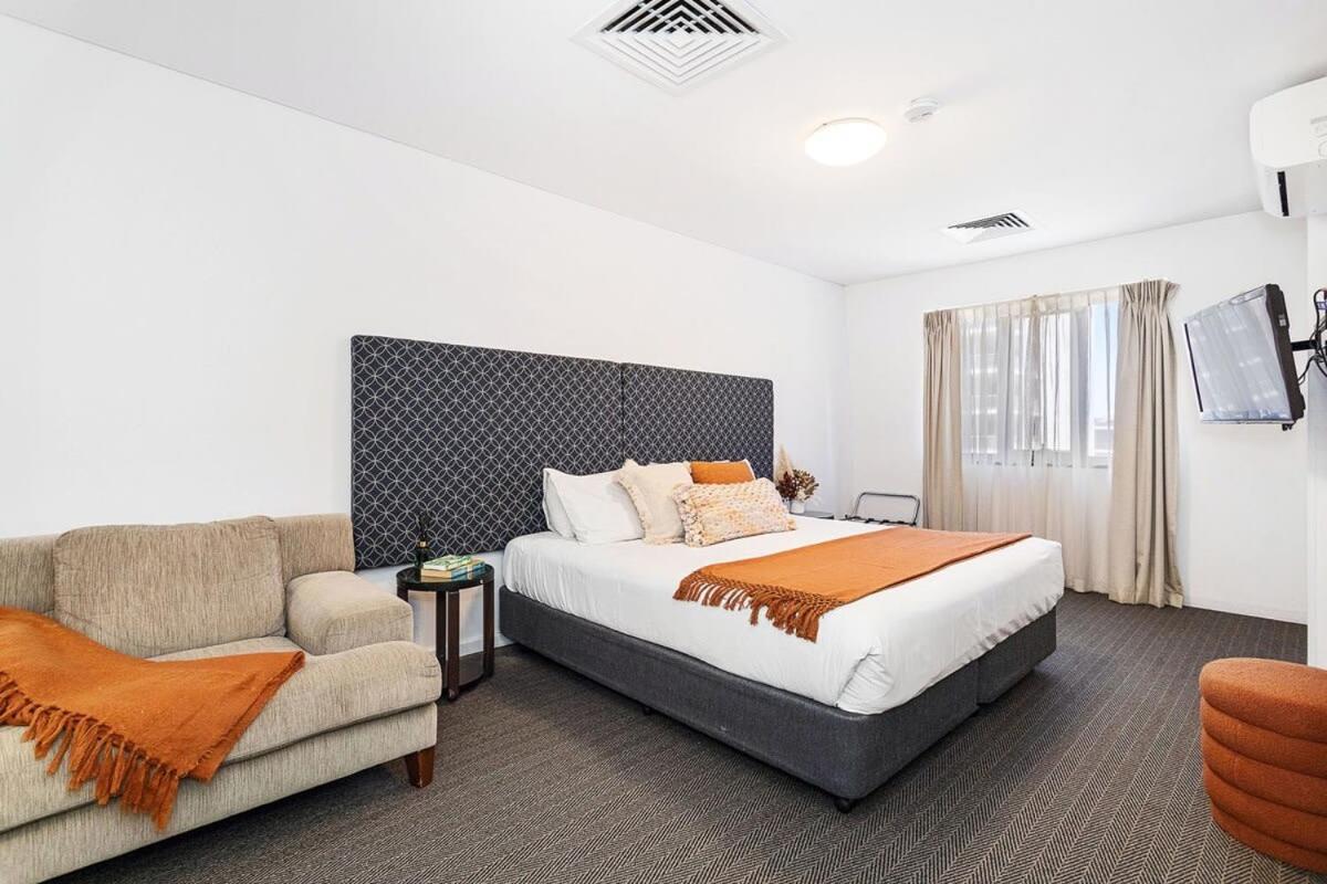 Large Luxe Penthouse Fully Equipped Cbd *