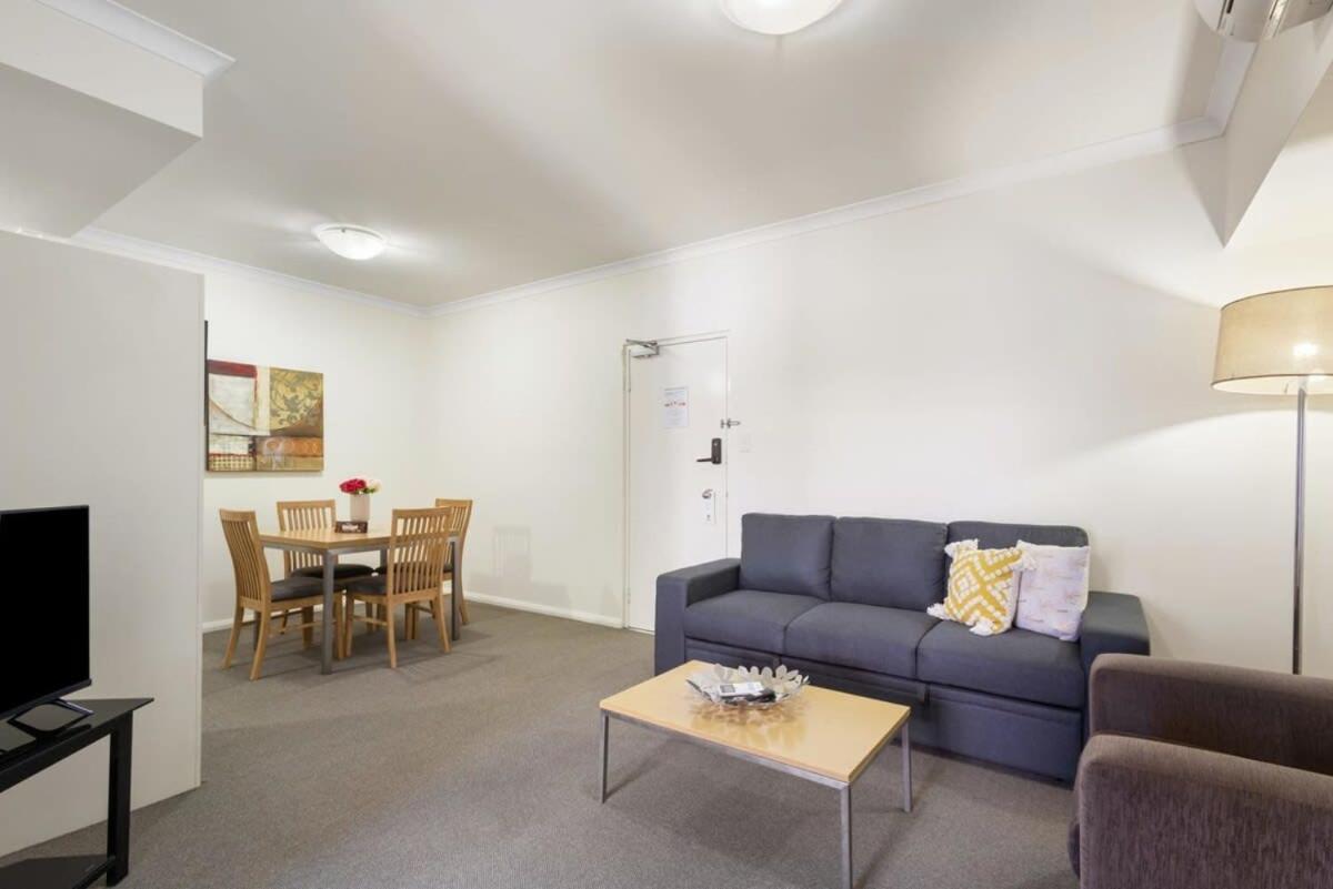 Apartment Comfortable In Northbridge Wtih Pool & Wifi Perth