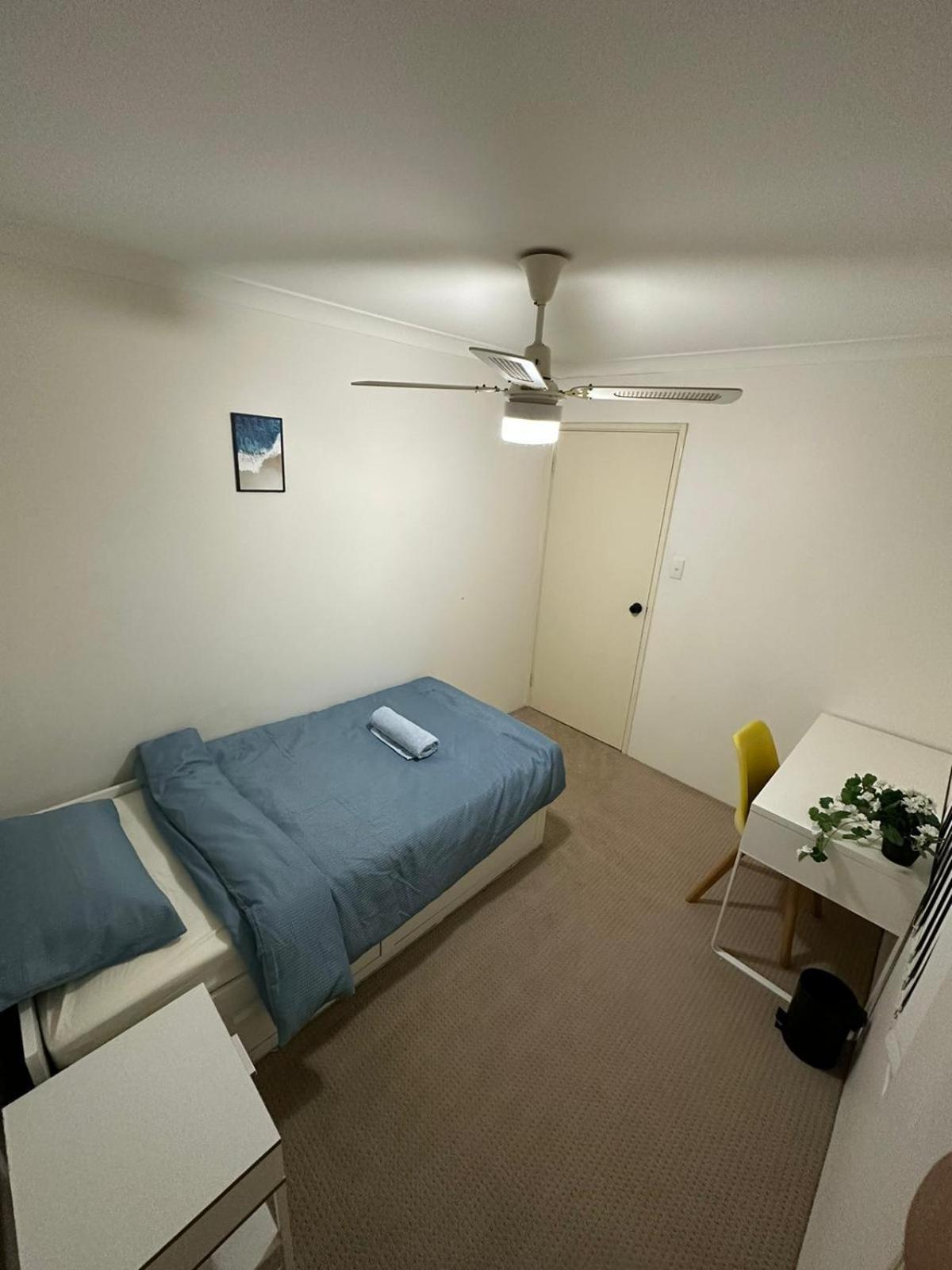 Cannington Share House - Near Shopping Mall And Public Transport Homestay *