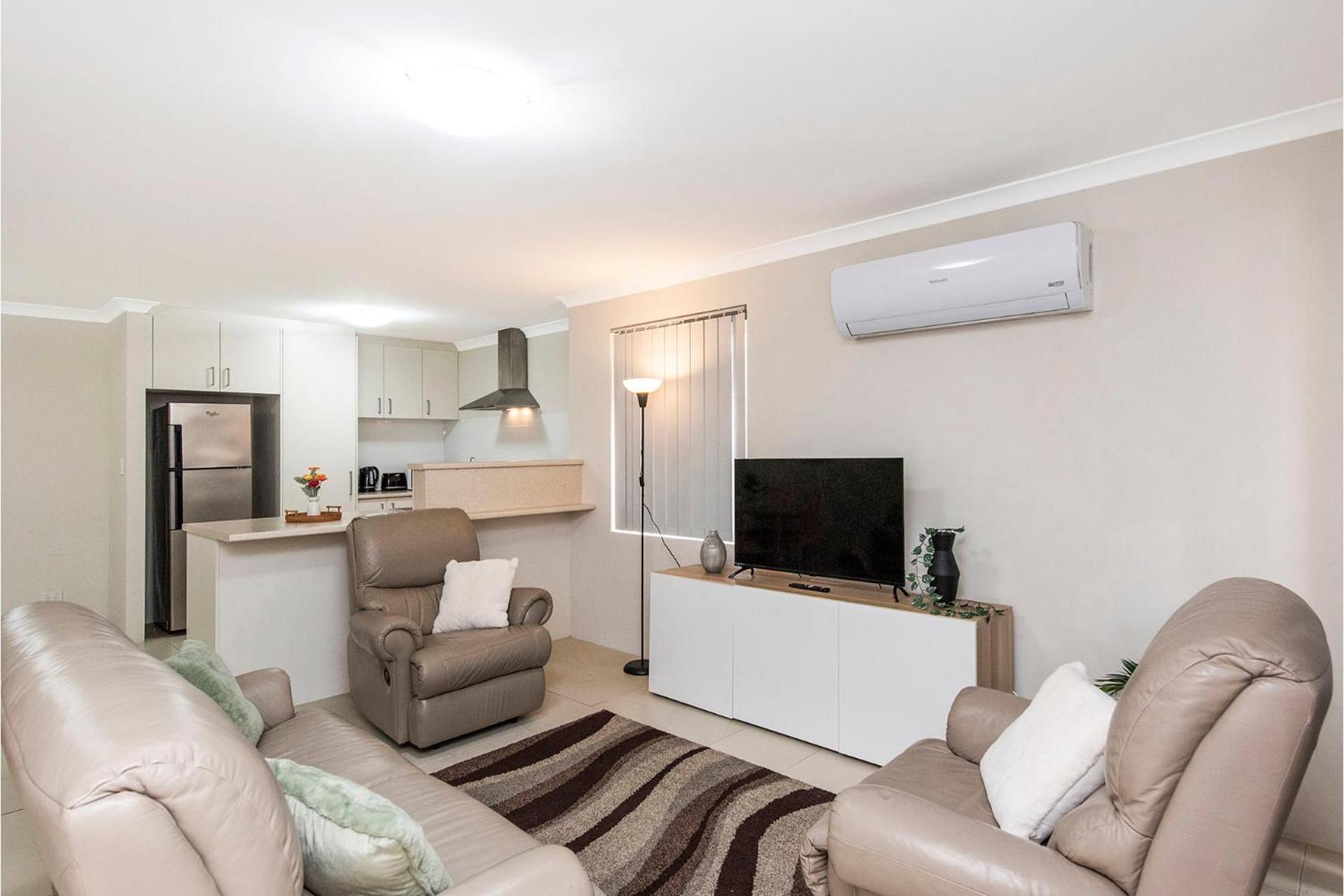 Villa Serene Oasis - 3 Bedroom Getaway