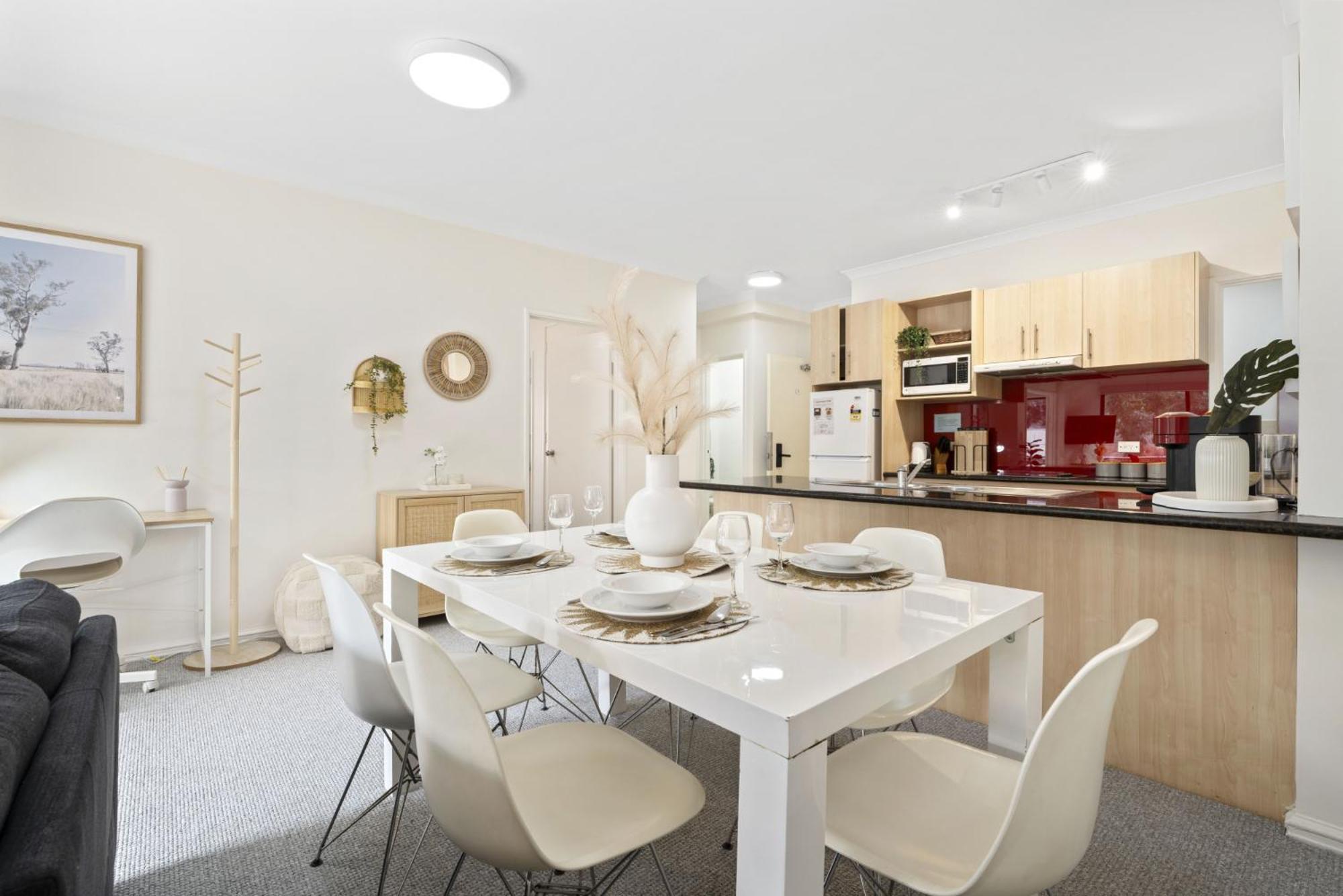 East Family Zen Apartment *