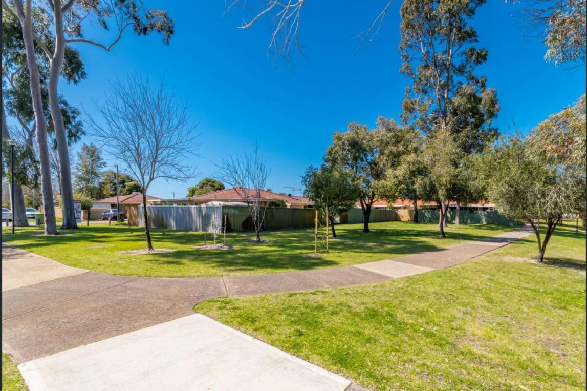 Cannington Share House - Near Shopping Mall And Public Transport Homestay