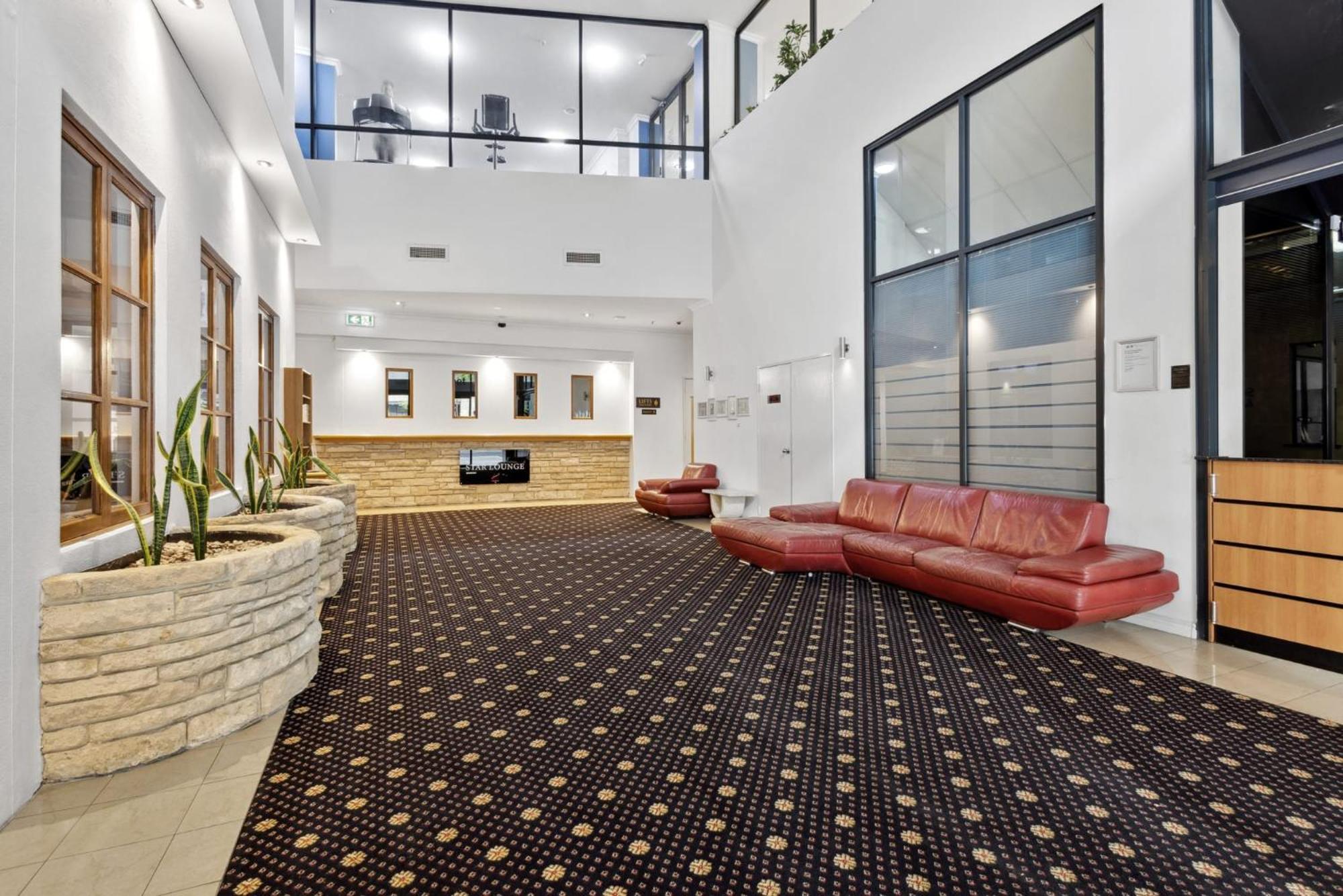 Cozy With Stunning Views And Ameni Apartment *