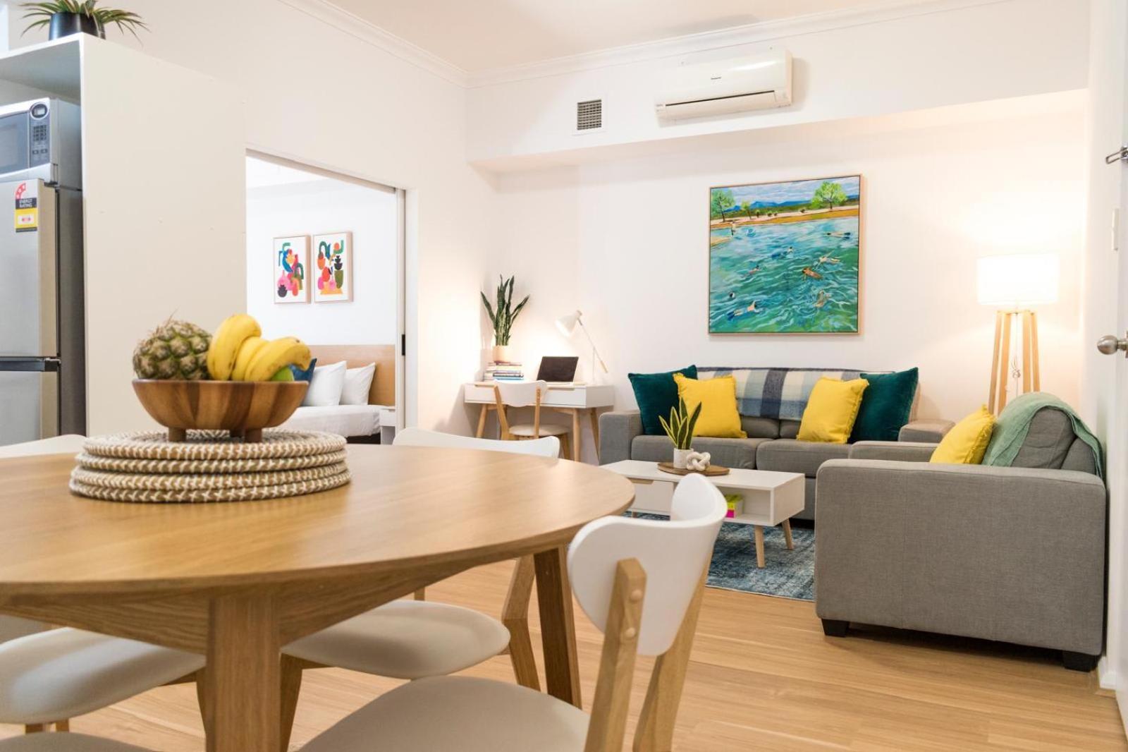Charming One-bedroom In Northbridge Apartment *