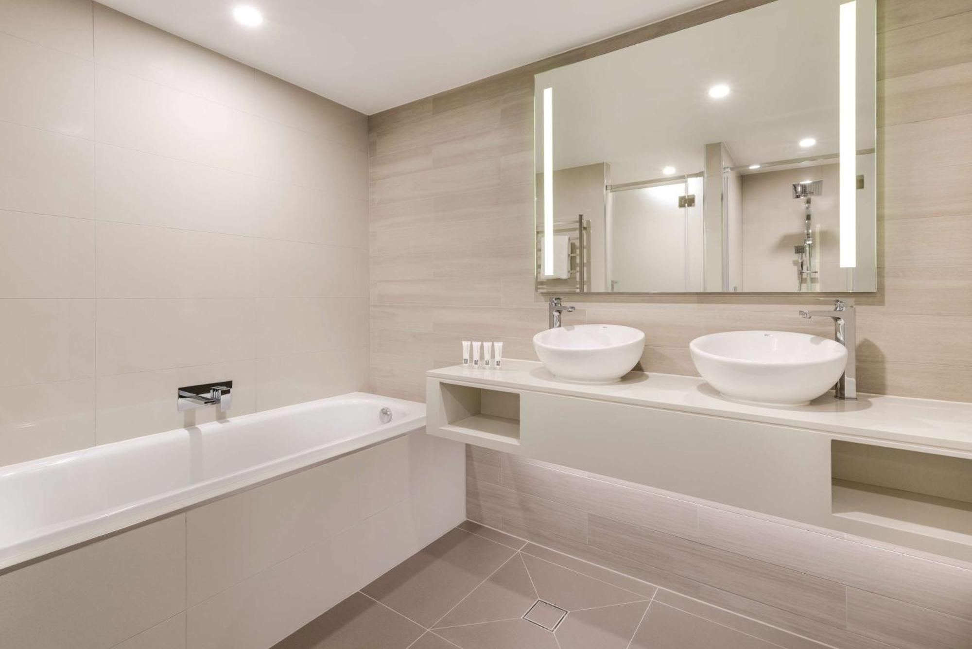 Vibe Subiaco Hotel 4*