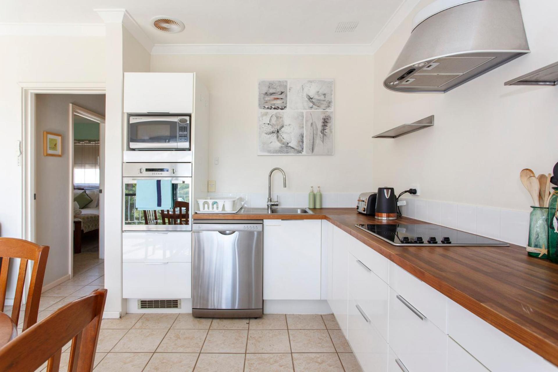 Cottesloe Seaside Bliss Apartment