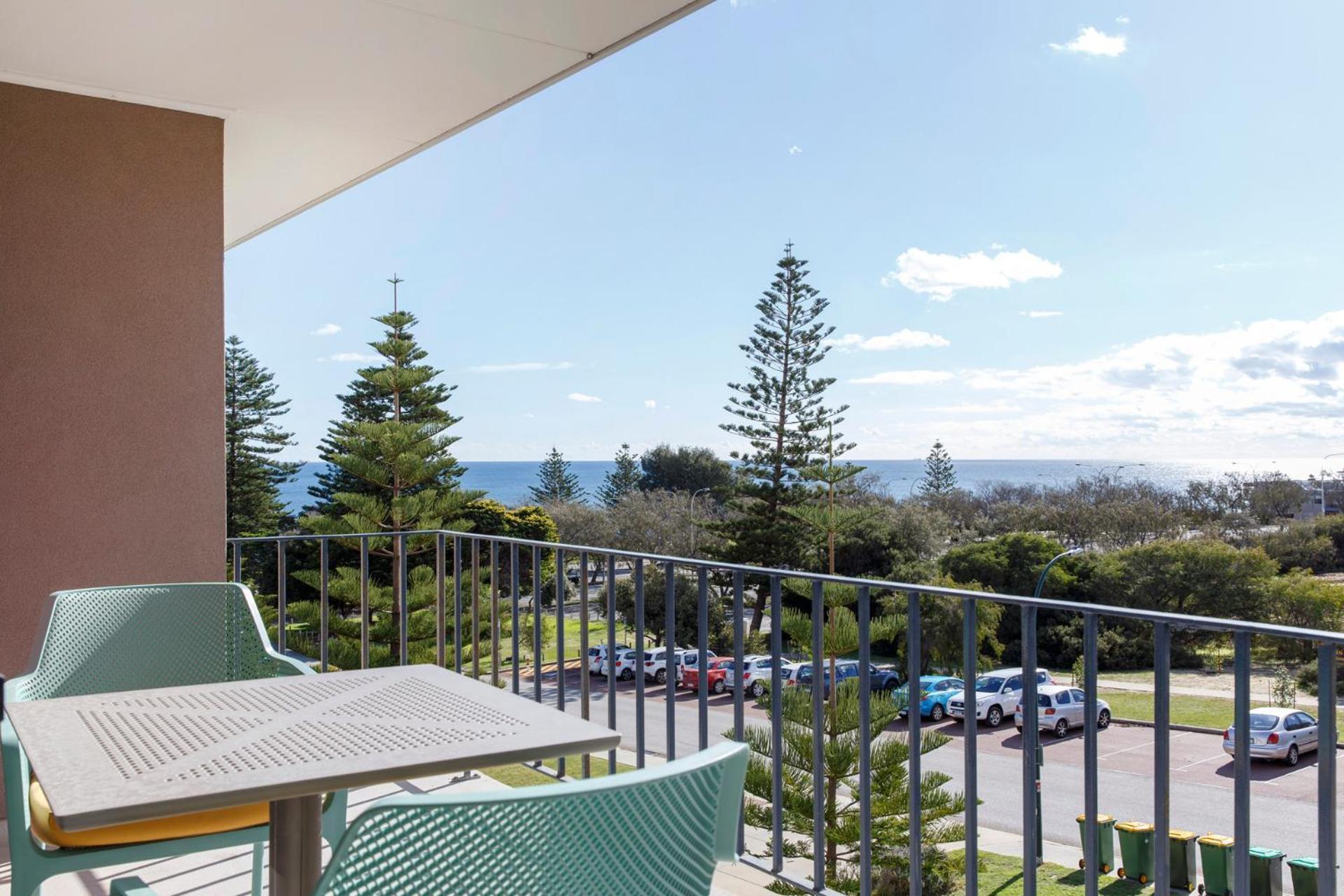 Cottesloe Seaside Bliss Apartment *