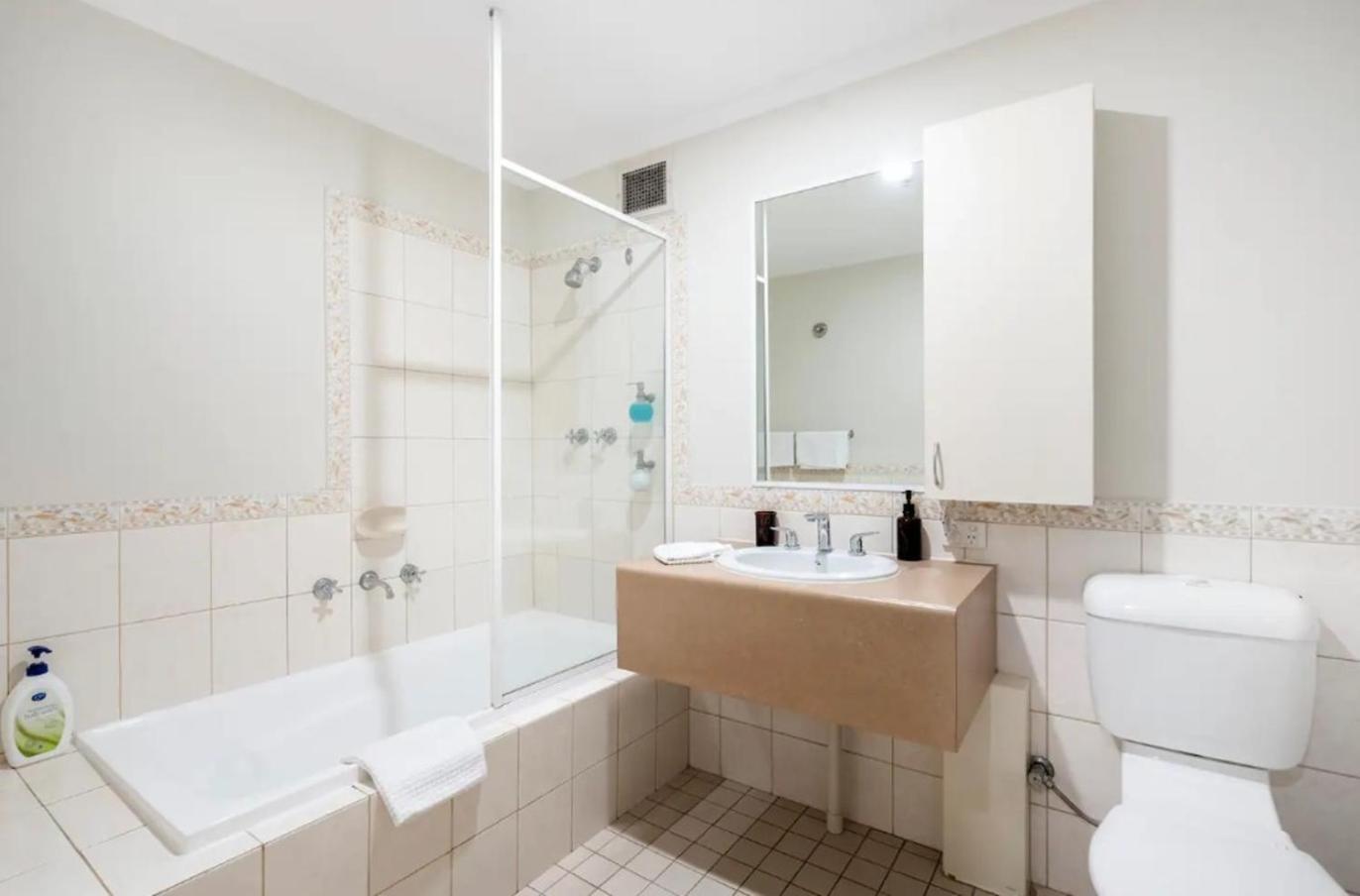 708 Enchanting Urbanoasis 1brbalconycbd Apartment Perth