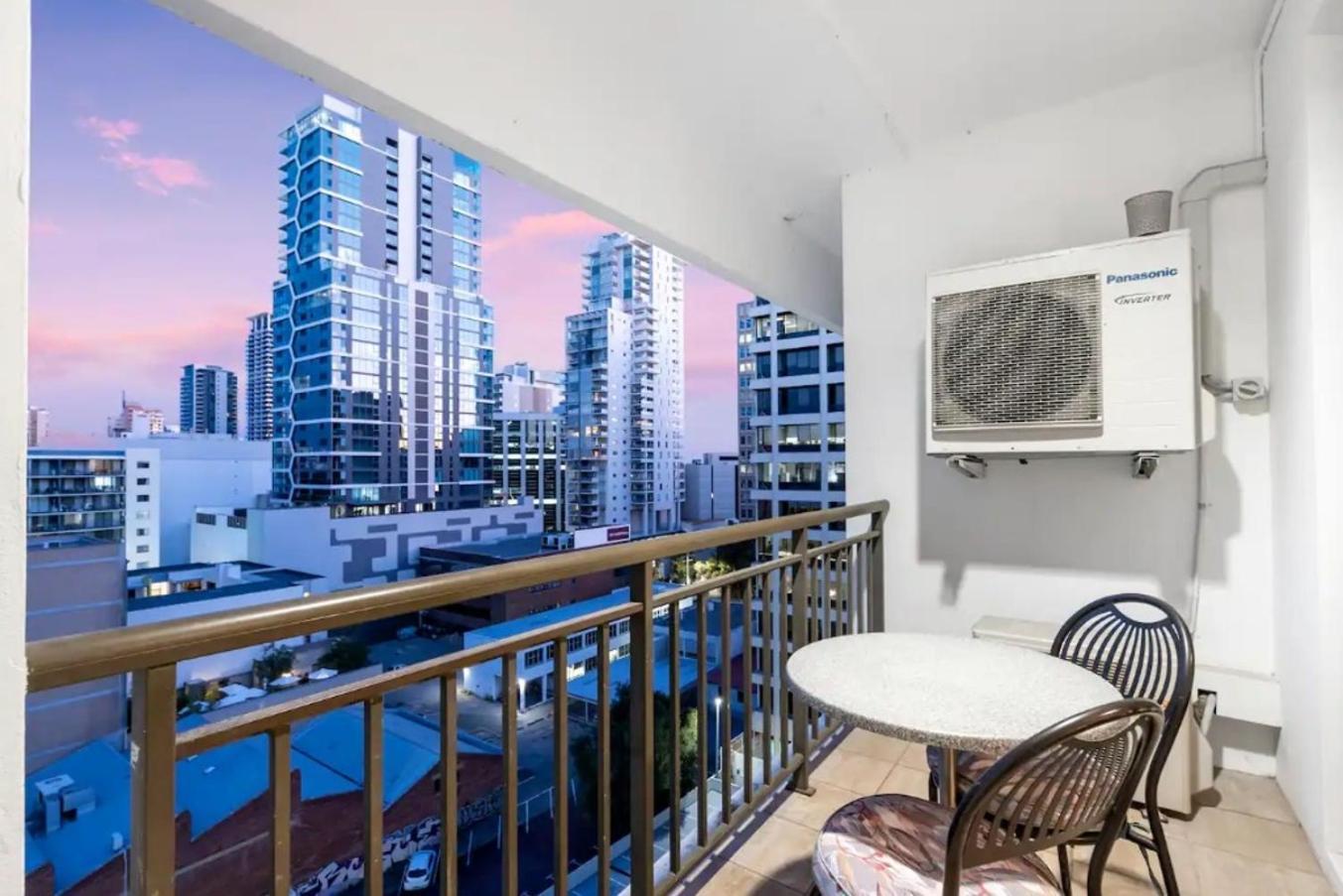 Apartment 708 Enchanting Urbanoasis 1brbalconycbd Perth