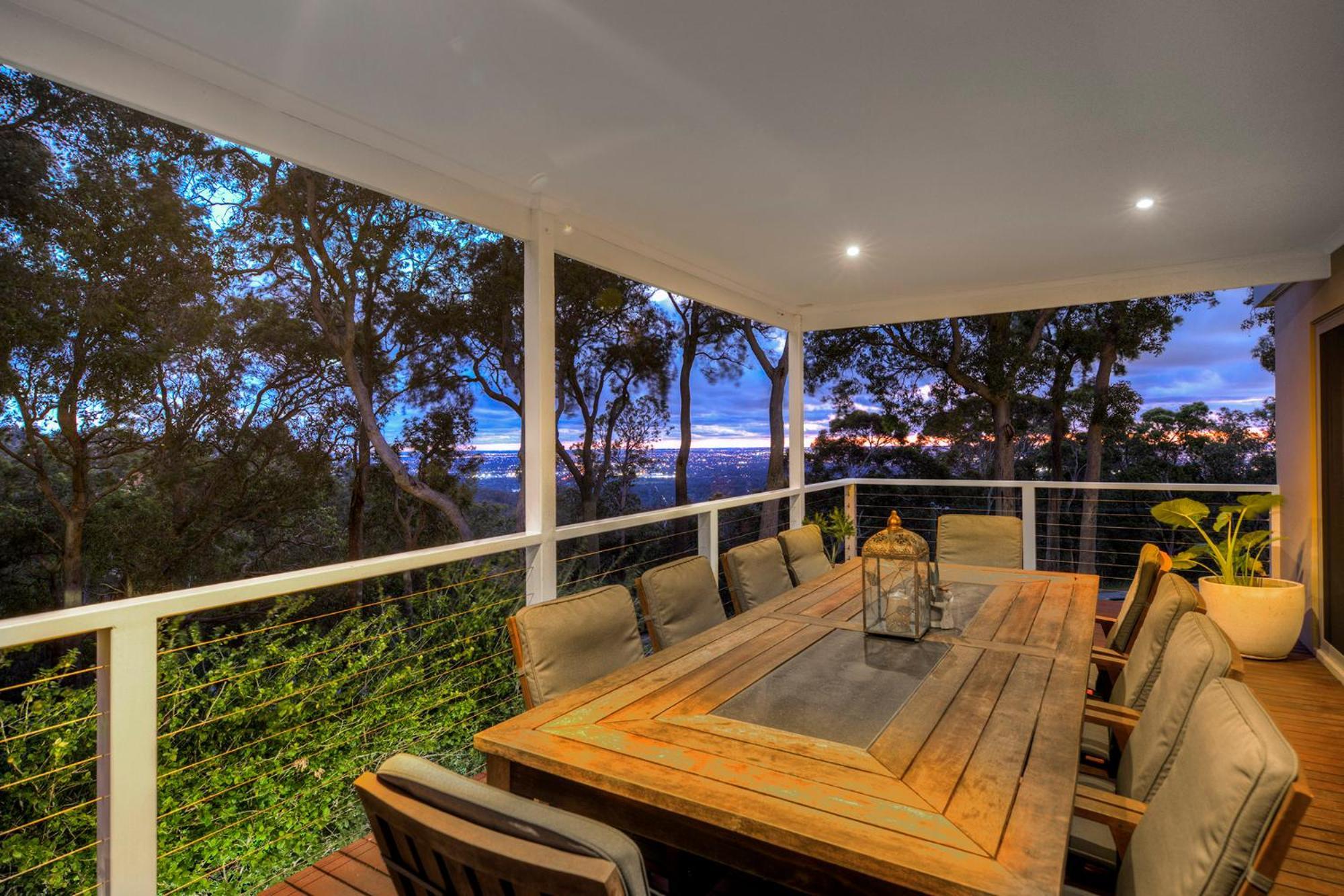 Lesmurdie Holiday home