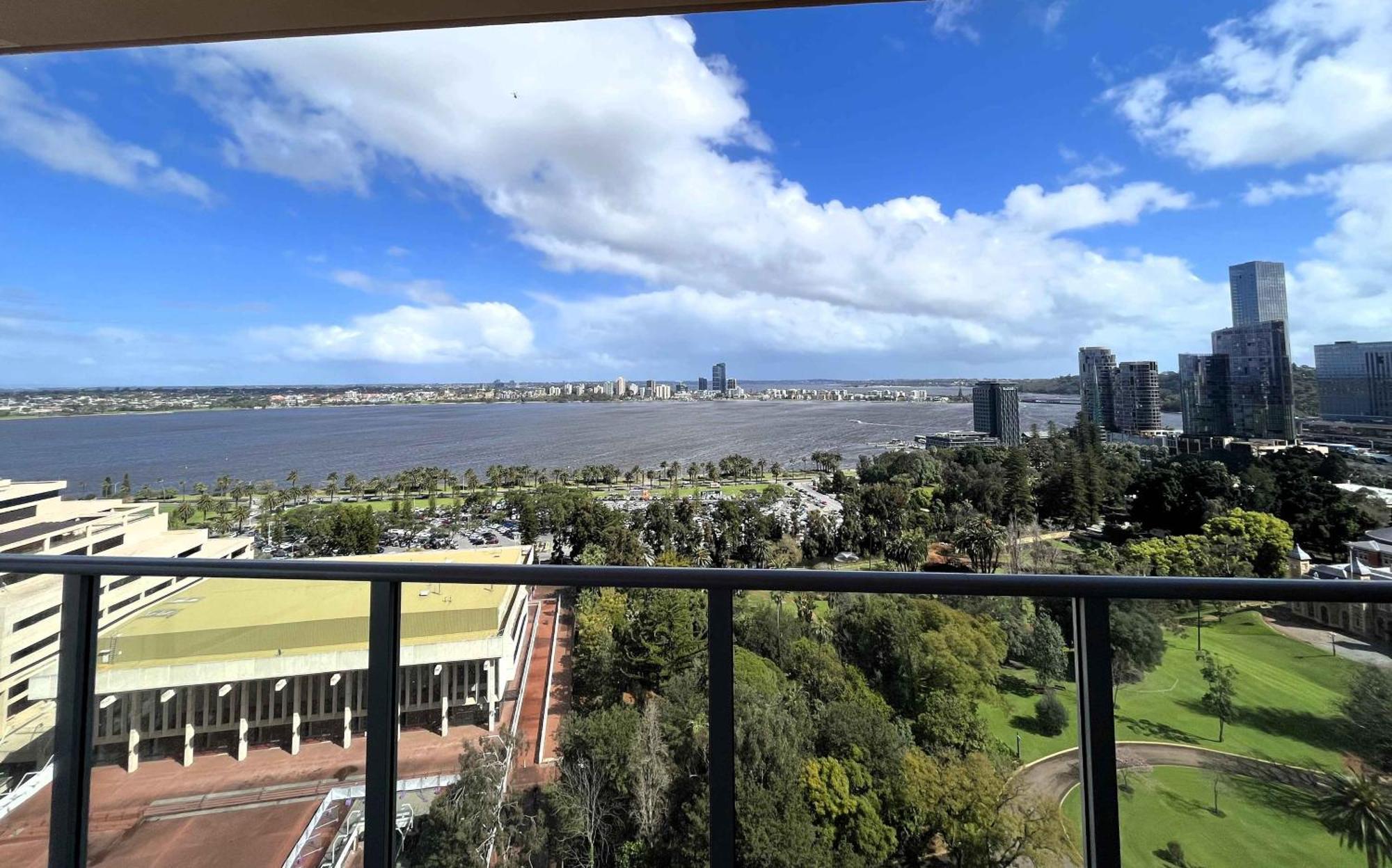 Apartment 114 Incredible Cbd Swanriver Prkg Perth