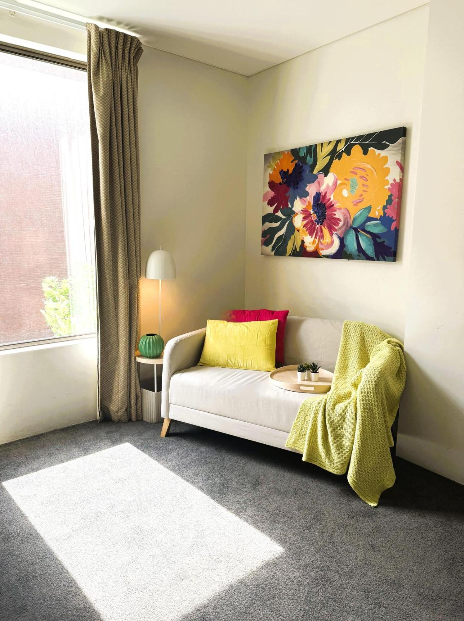 303 Cheerful Crib Sleeps 2 * Perth