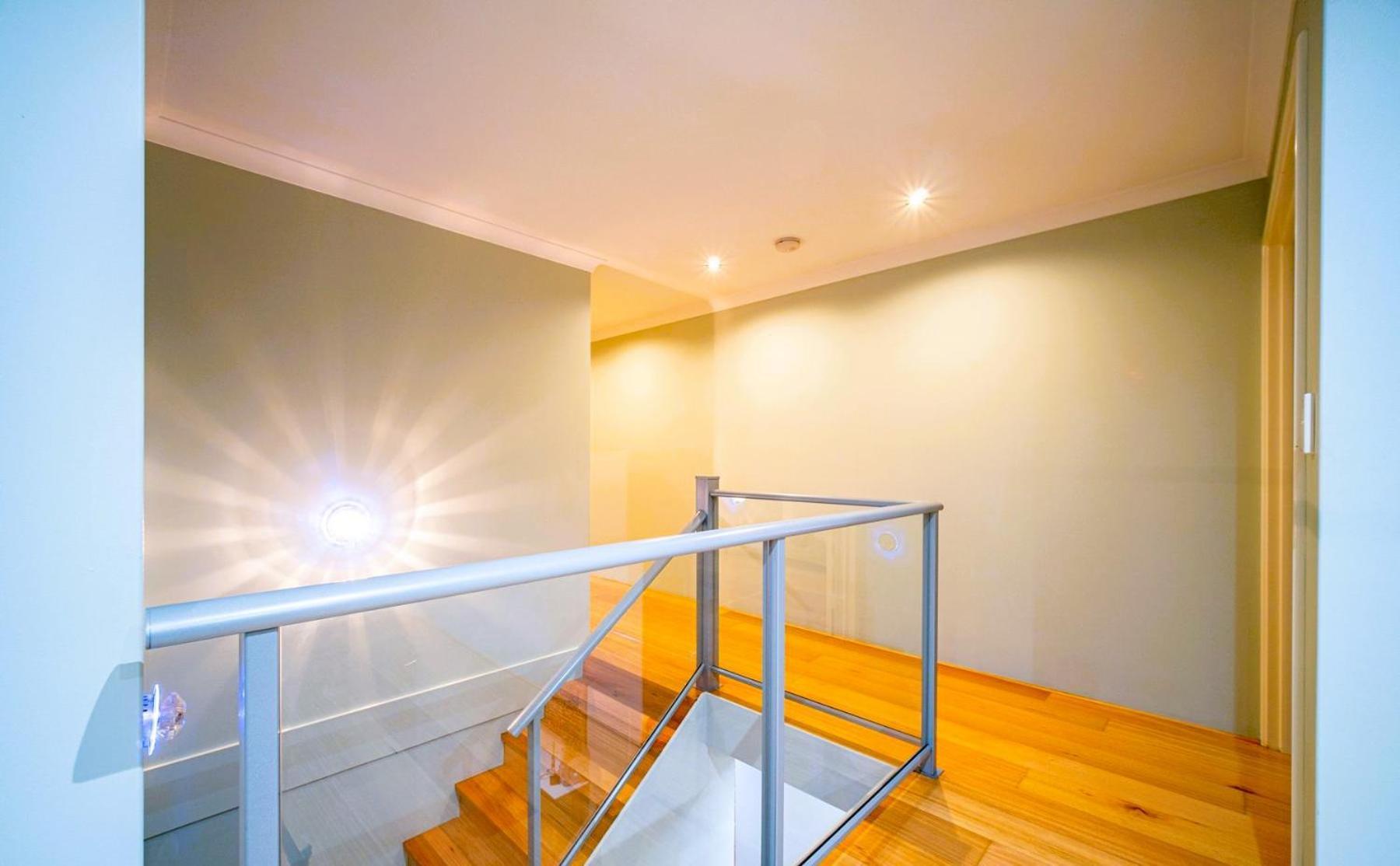 10 Majestic Maylands 4brwalk To River! Holiday home Perth