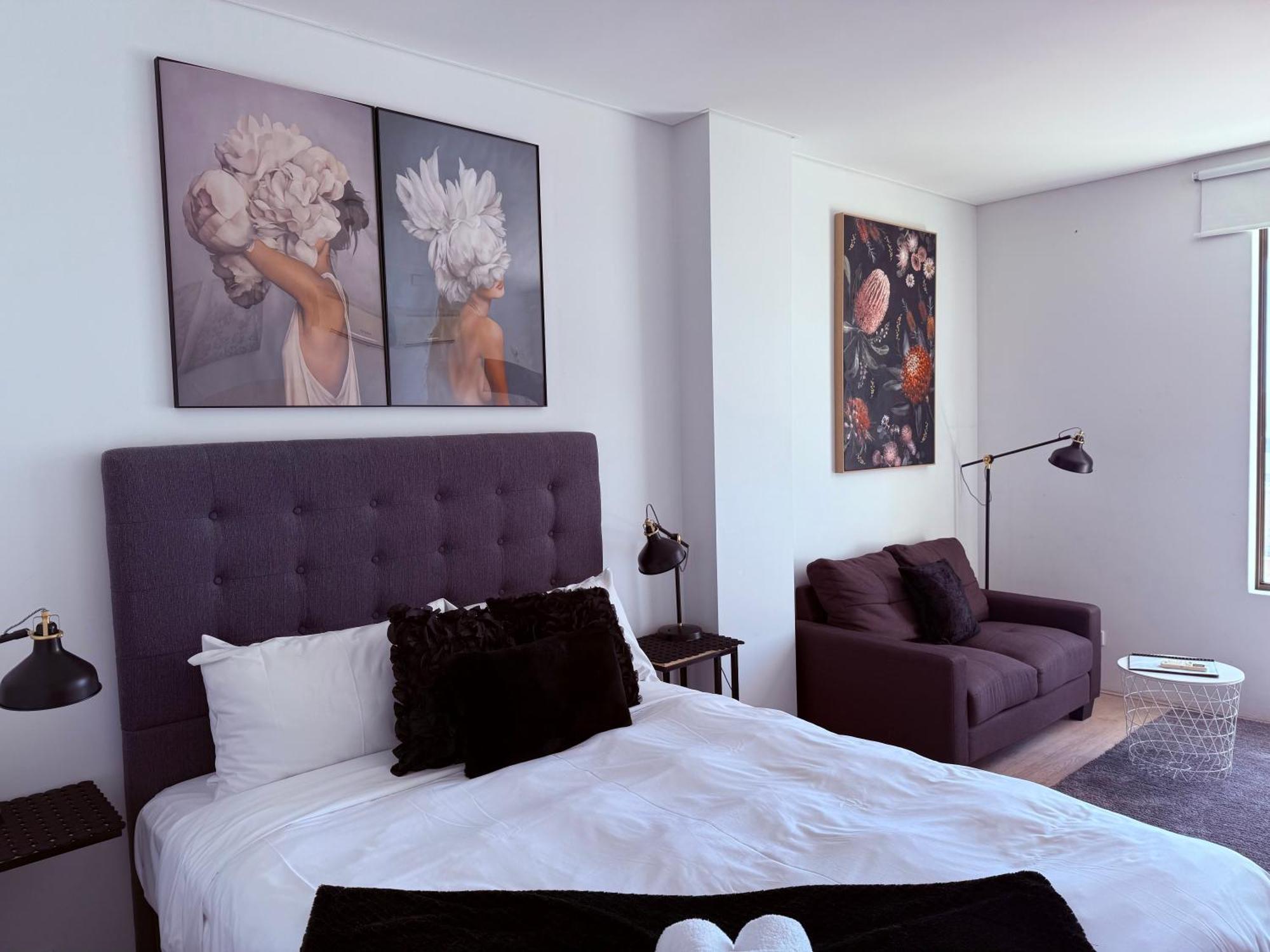 806 Deluxe Delight Concert Hall Apartment Perth
