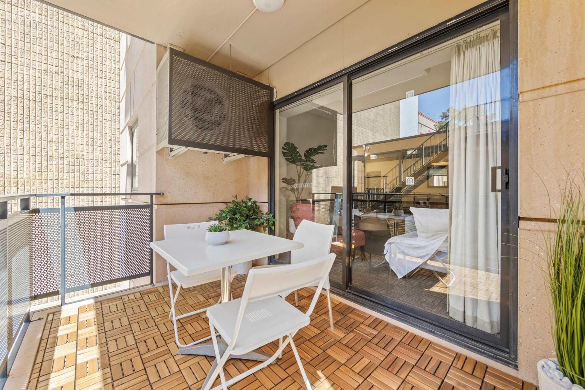 Urban Oasis On Hay Street Apartment *