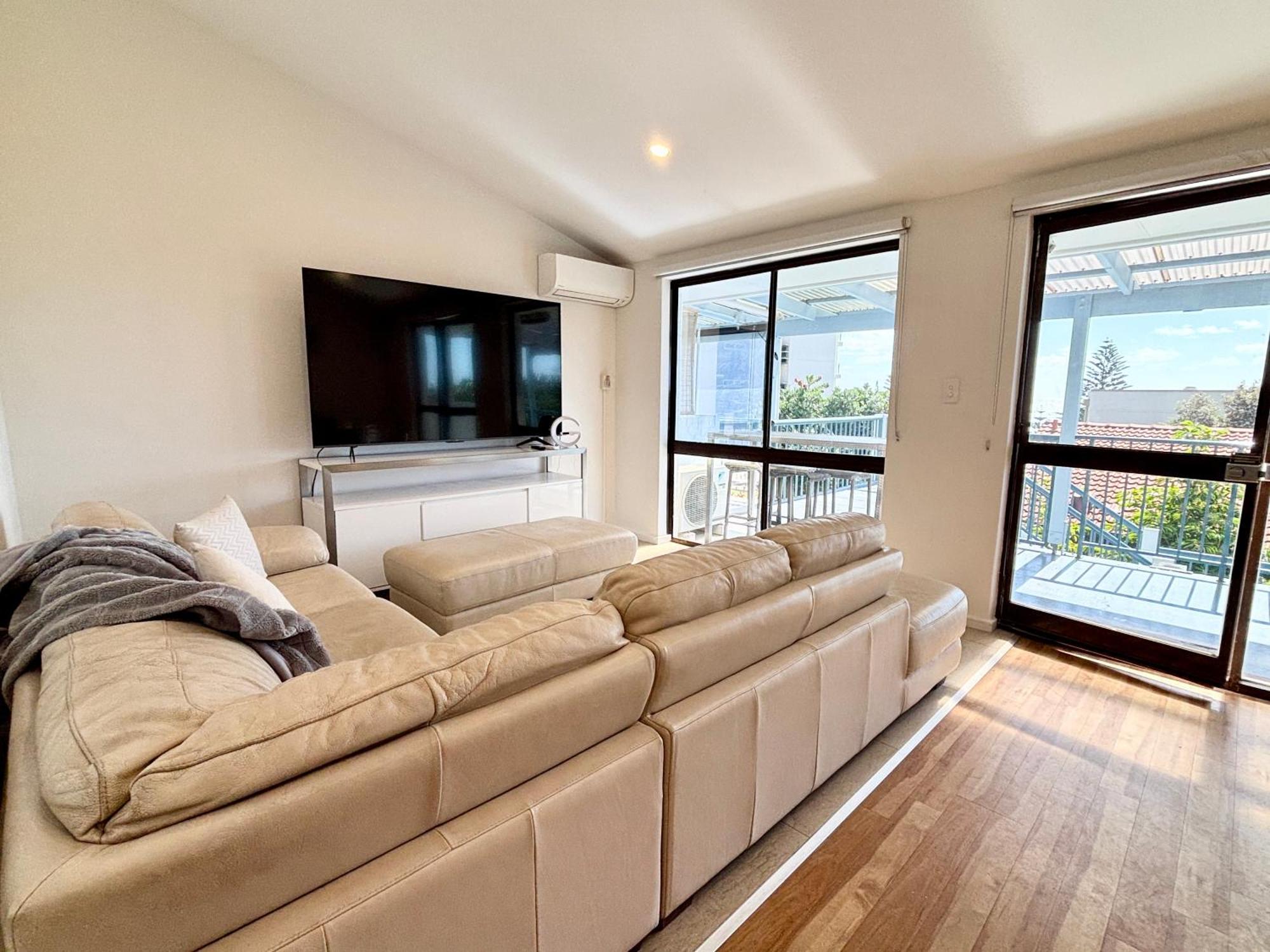 Aparthotel Coastal Ocean Views & Breezes