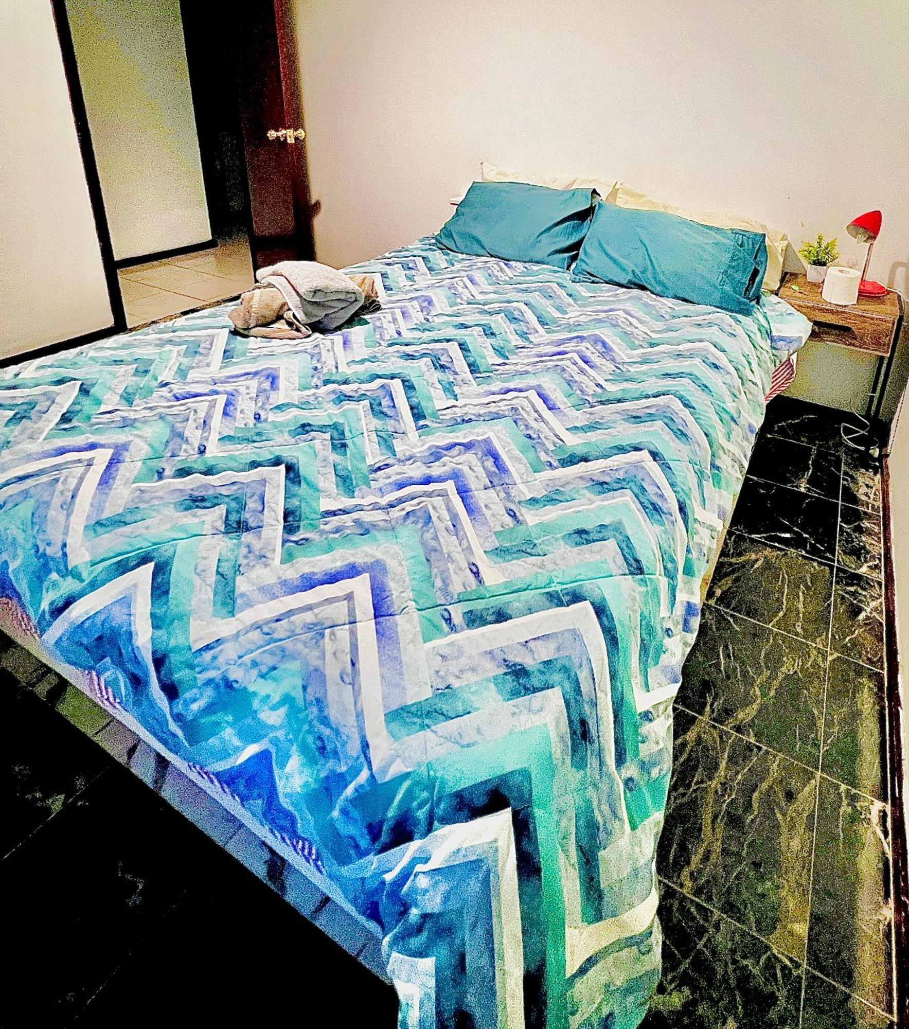 Affotable Relocation Fifo Long Term Queen Bedroom Near Fremantle Sawn River Guest house