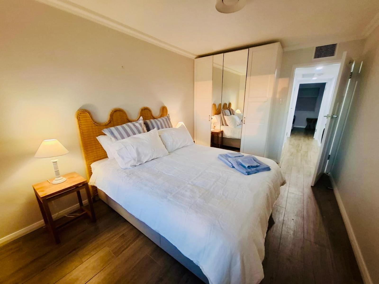 Apartment Perfect Oceanfront Cottesloe *
