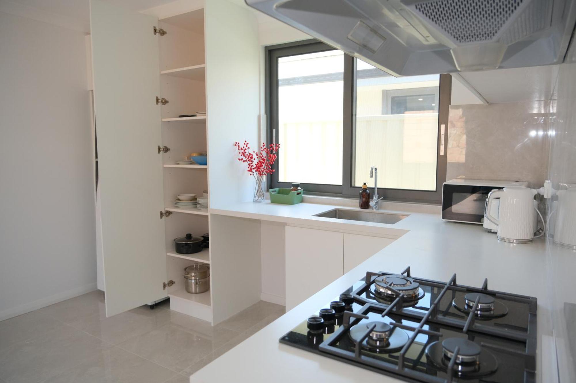 A2 Airport 2br Haven - Garden & Parking Holiday home