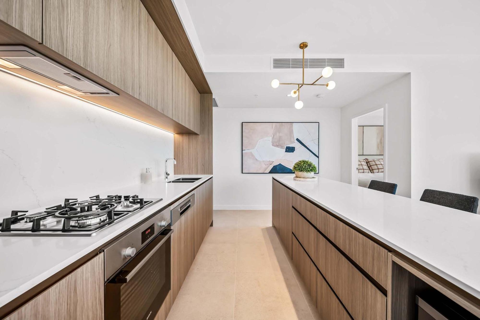 Brand New Luxurious 3 Bedroom Cbd Apartment Perth