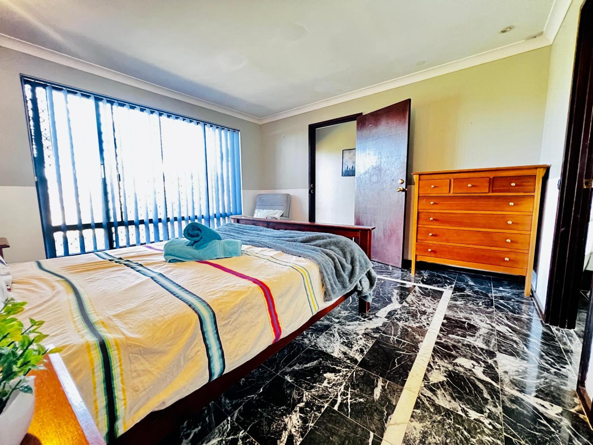 Affordable Long-term Ens Master Bedroom Near Fremantle Hospital * Perth
