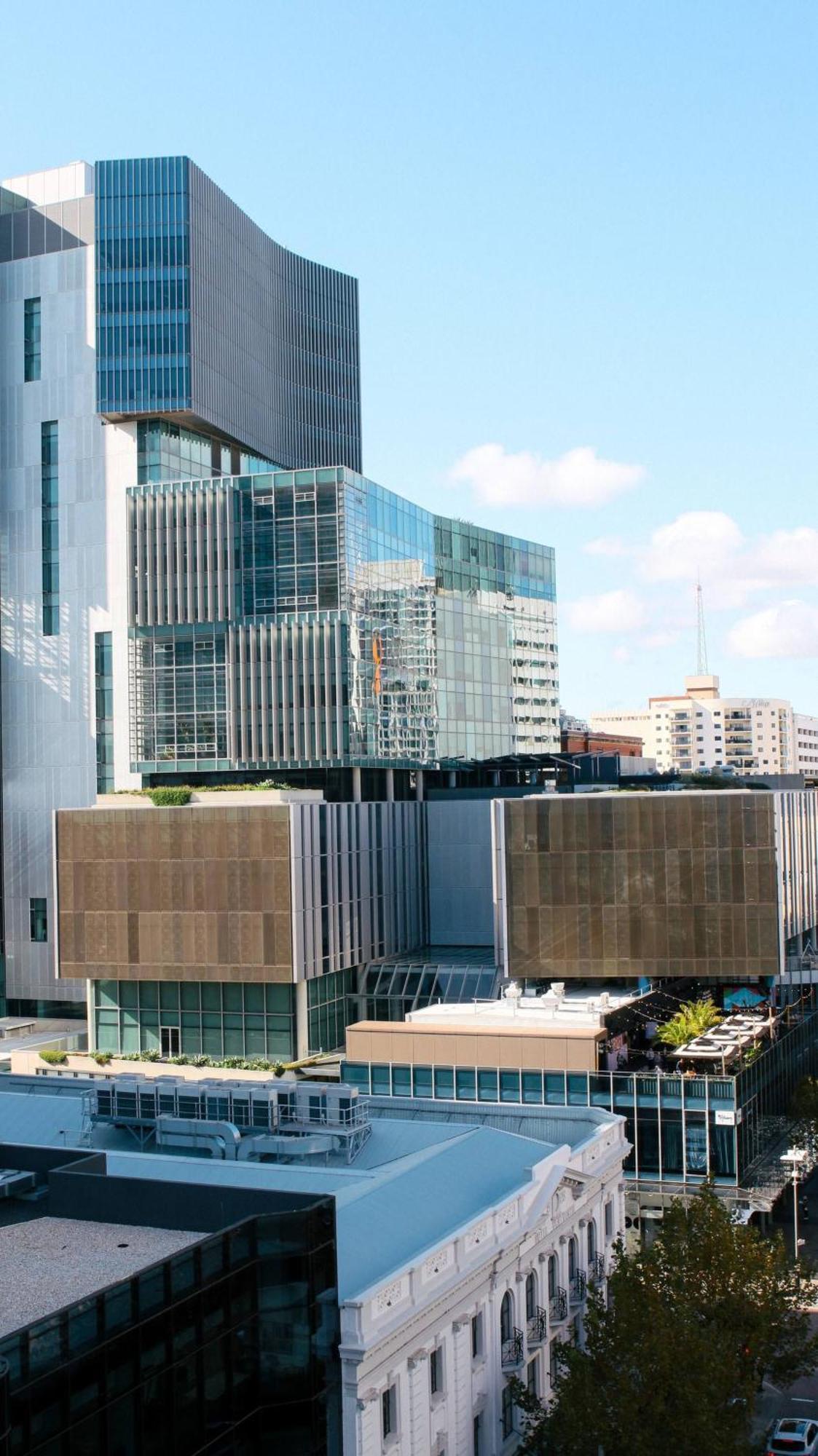 Big Life - Are The Center Apartment Perth