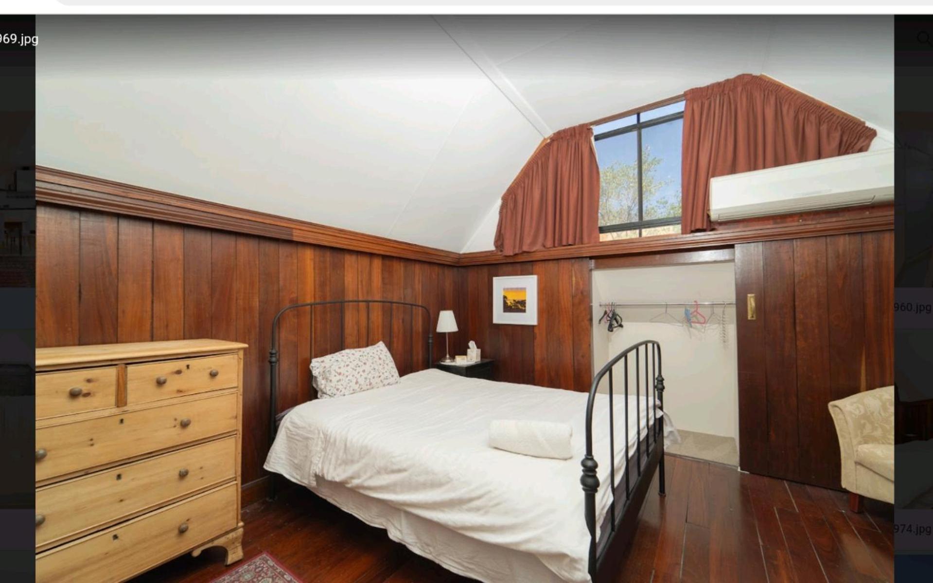 Snow White's 2 Bedroom Dream With Free Parking Villa