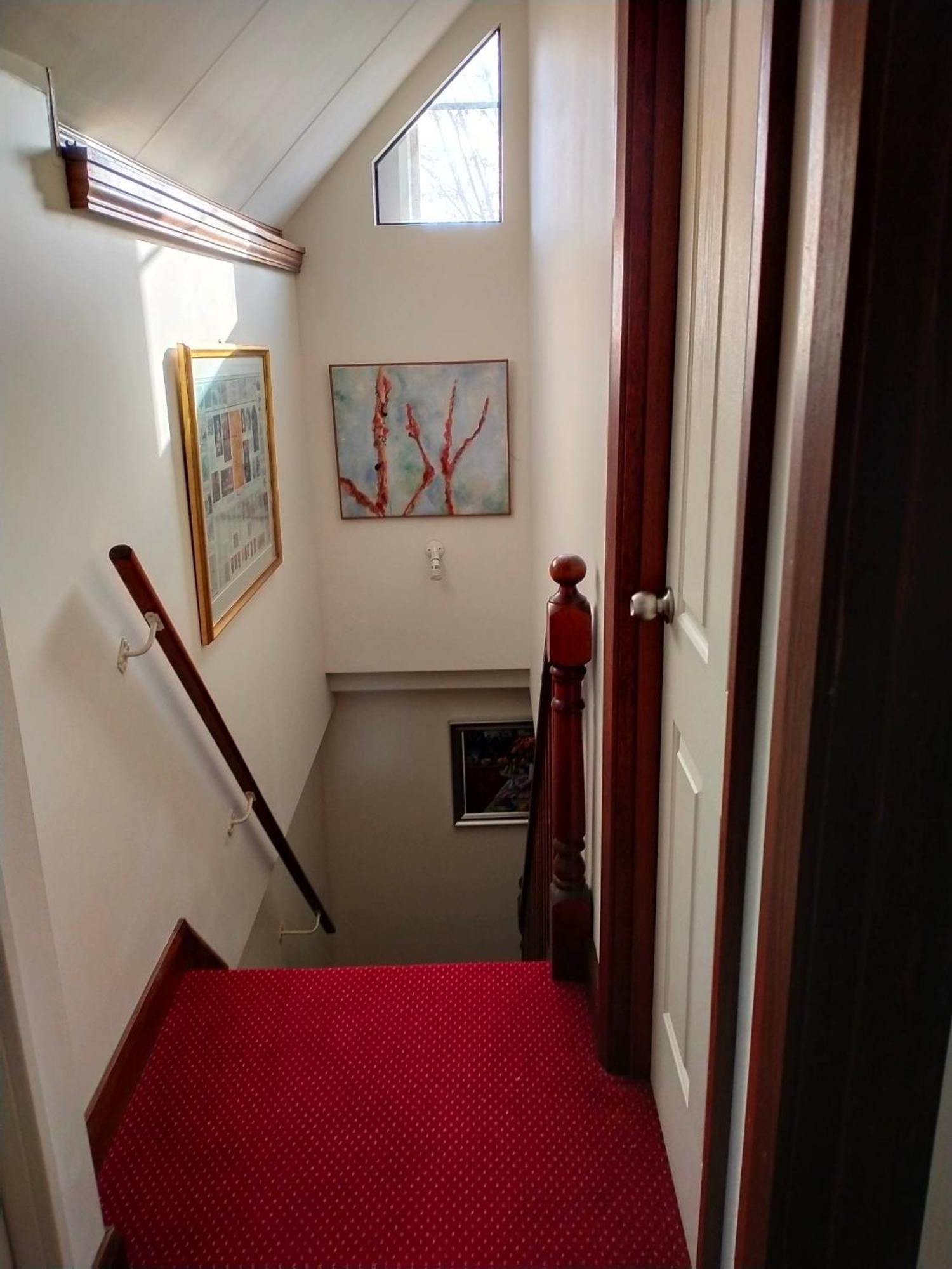 Villa Snow White's 2 Bedroom Dream With Free Parking Perth