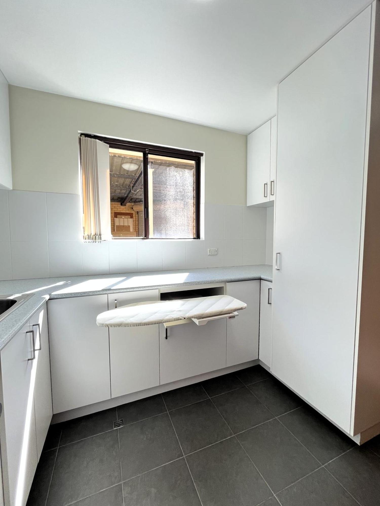 Holiday home 17 Rare Urban Style 4br Nedlands &pool *