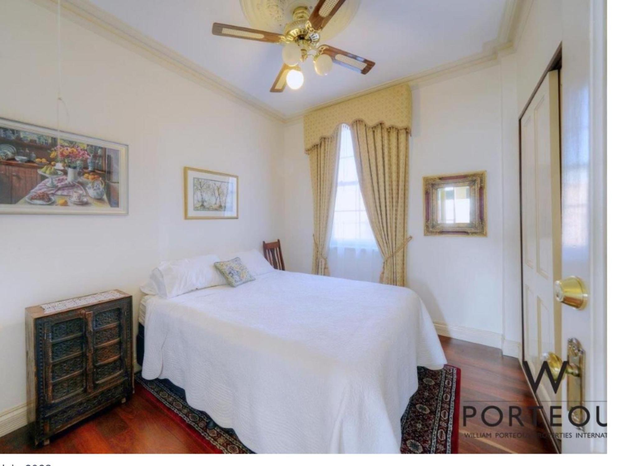Beautiful & Peaceful Mansion-24 Hour Check In Guest house Perth