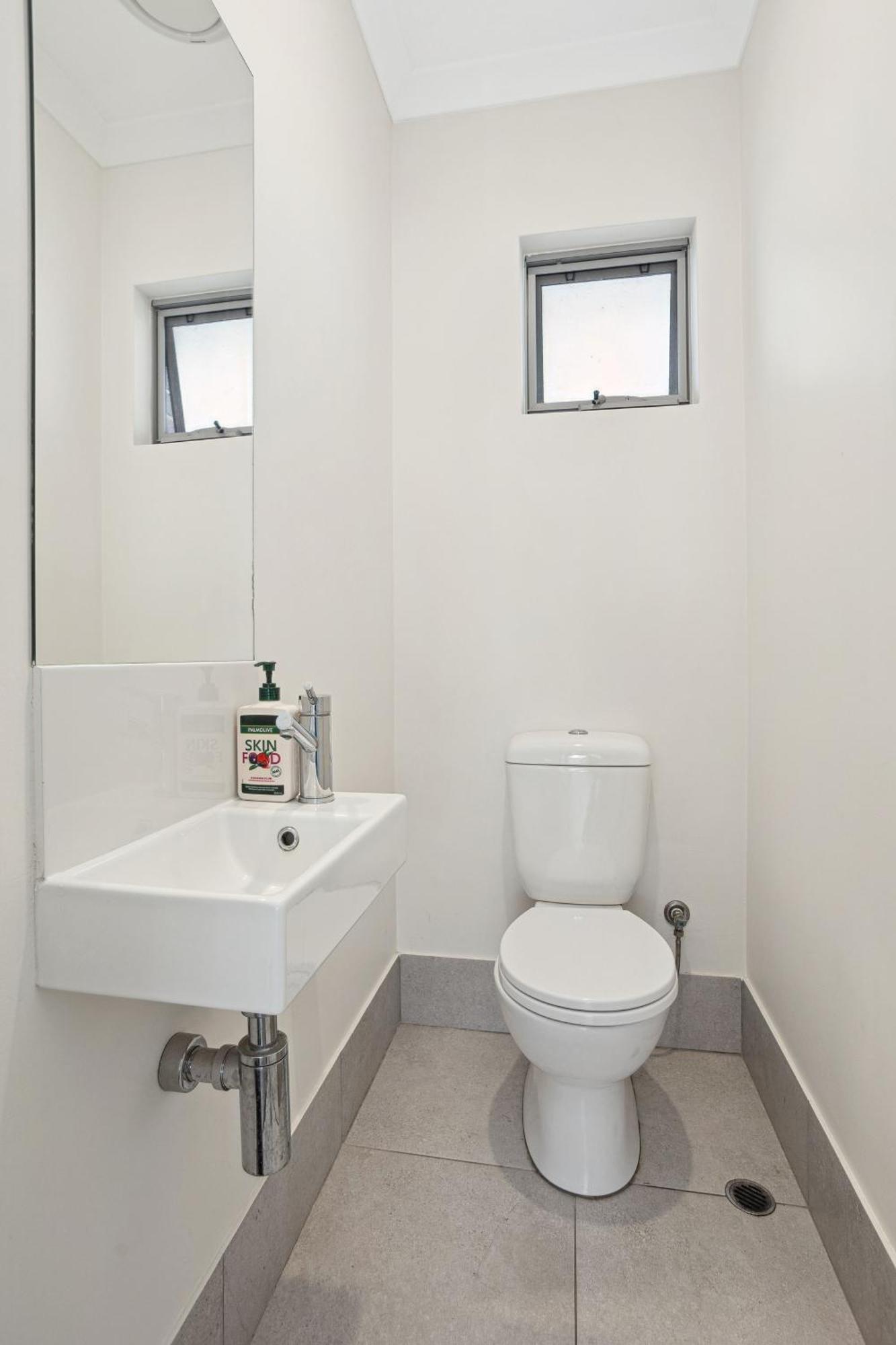 Tranquil Tree Views 2 Bedroom 2 Bathroom Perth