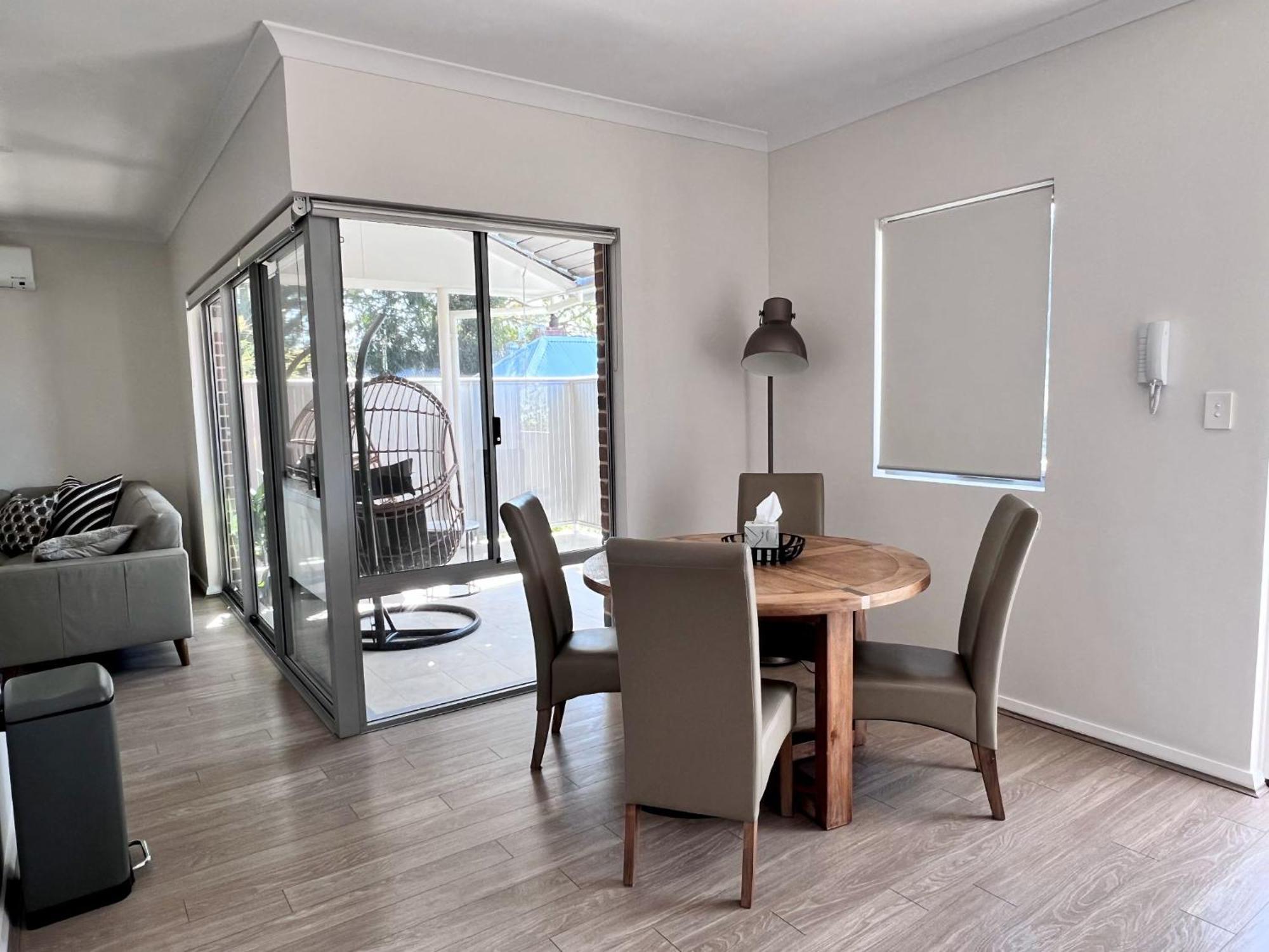 Tranquil Tree Views 2 Bedroom 2 Bathroom Perth