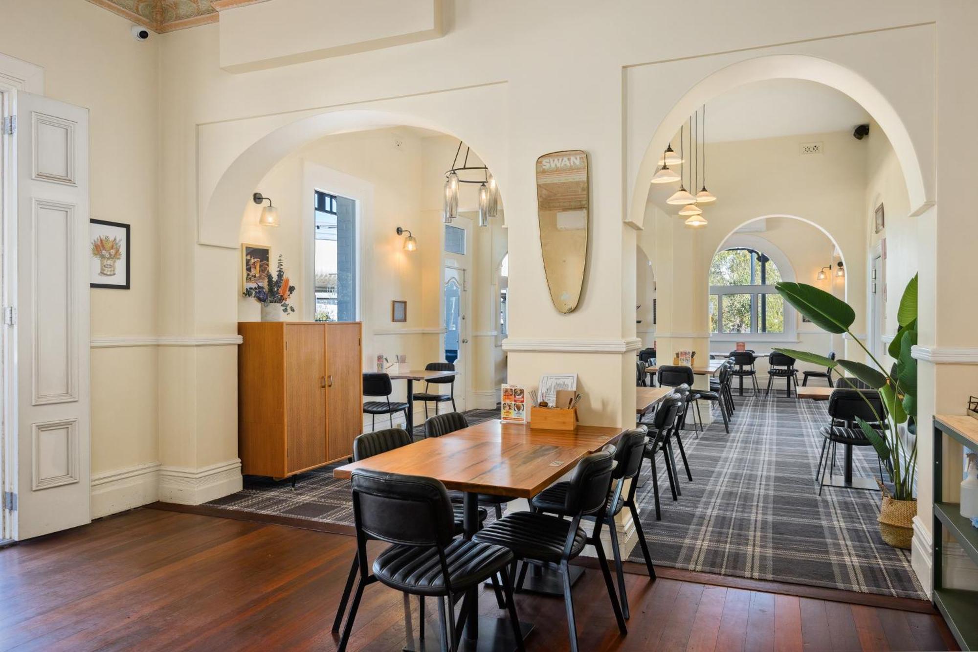 Hotel Quality Bayswater Perth