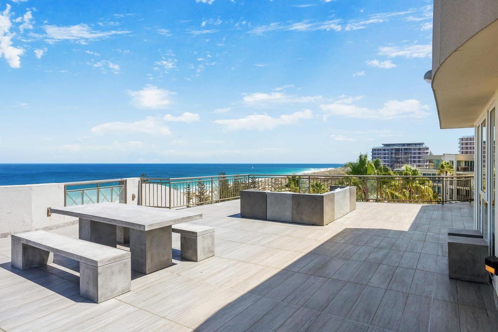 Apartment M601 - Spectacular Beachfront Penthouse Perth
