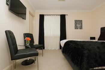 Ganesha Wellness Bed & Breakfast 4*