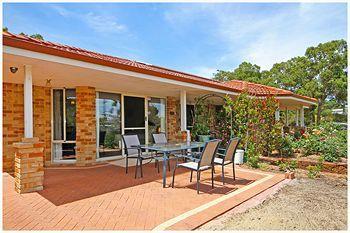 Bed & Breakfast The Good Life 4*