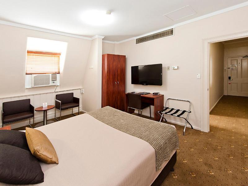 The Royal 2* Perth