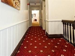 Hotel The Royal