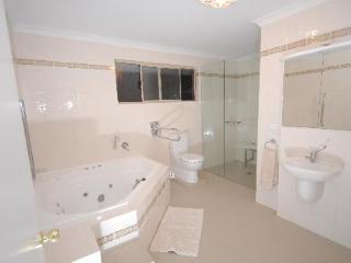 The Good Life Bed & Breakfast 4*