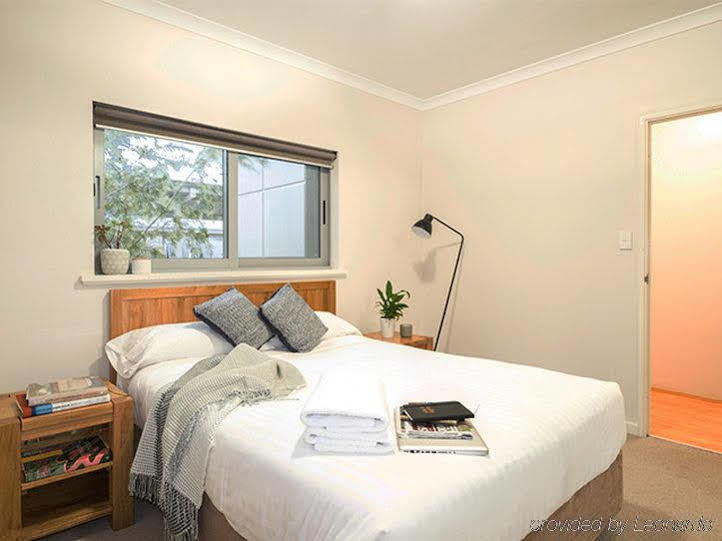 Airport By Vetroblu 4* Perth