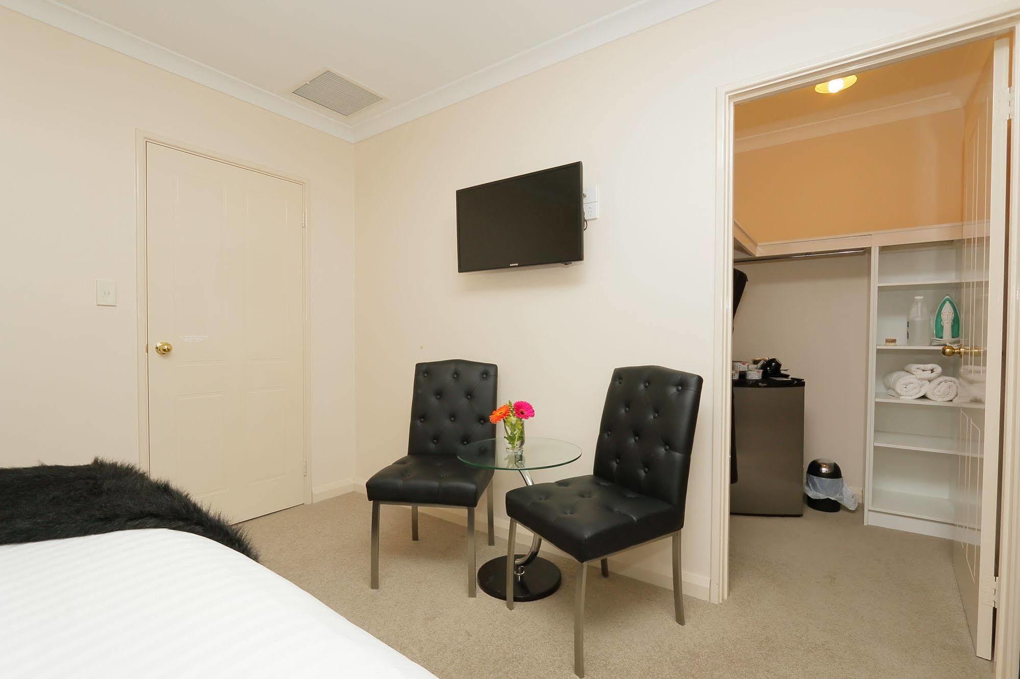 Ganesha Wellness Bed & Breakfast Perth