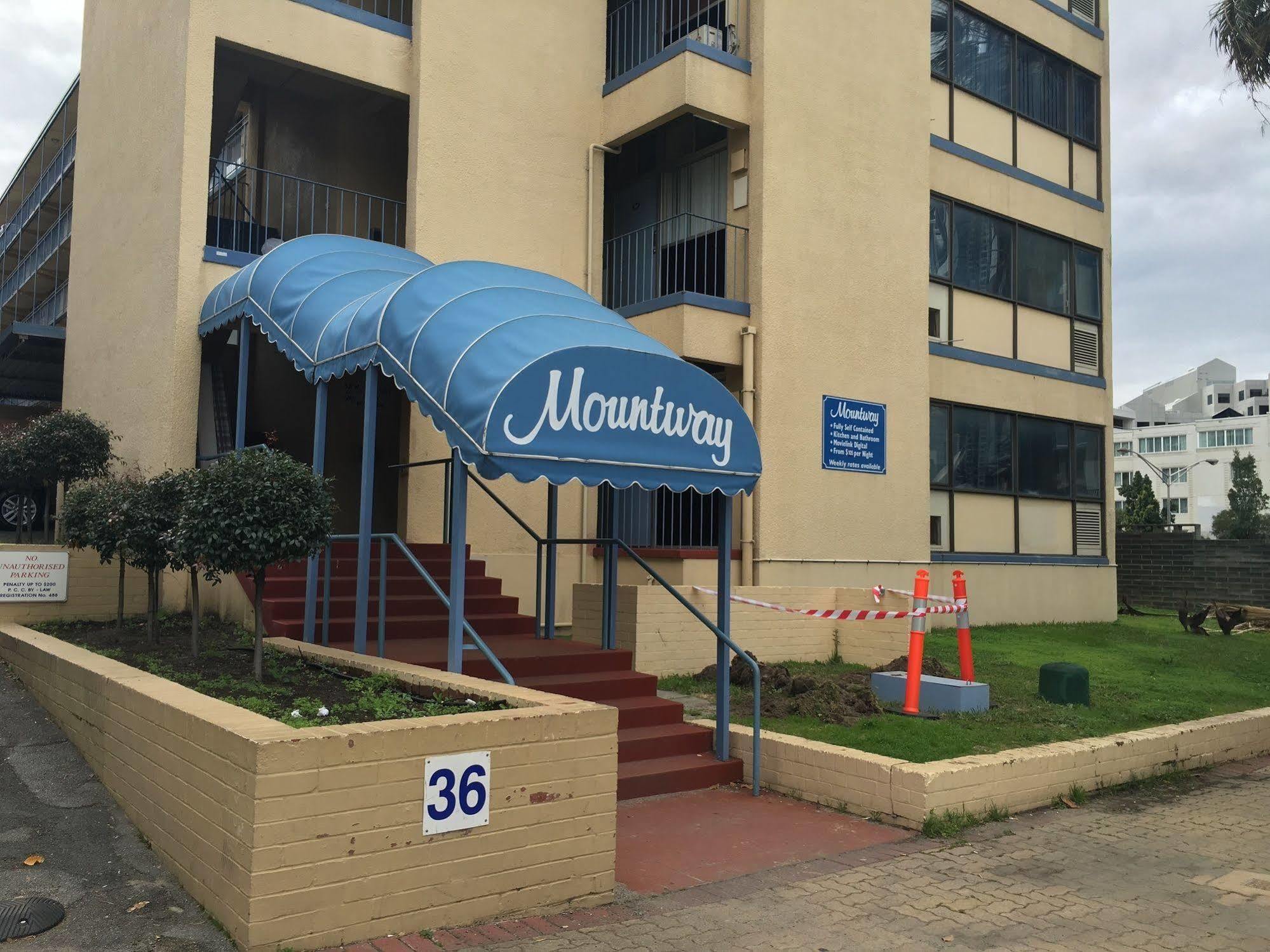 Aparthotel Mountway 2*