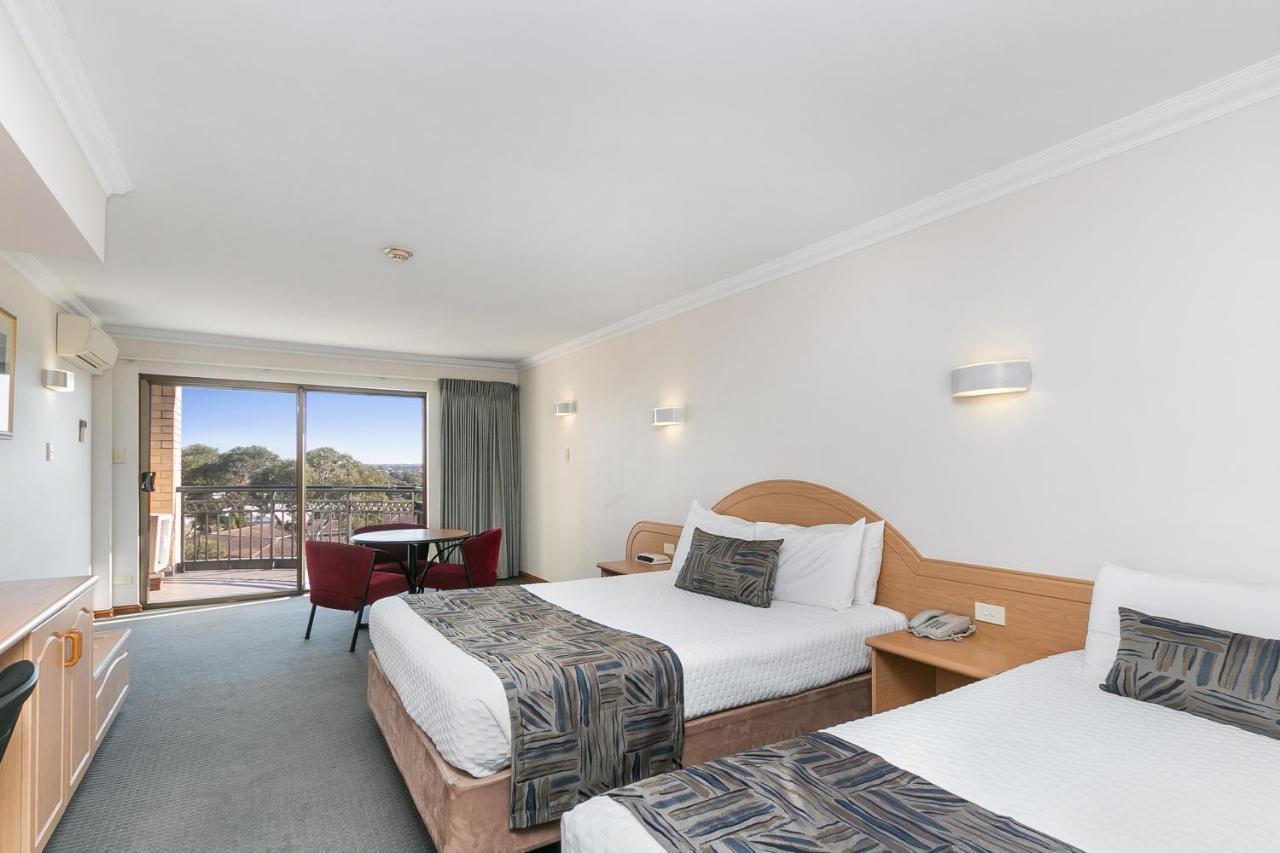 Great Eastern Motor 3* Perth