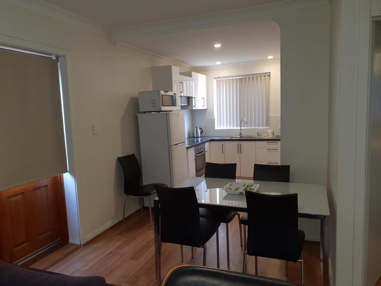 Apartment Mt.lawley Superb 2 Bedroom Location Comfort, Style 1