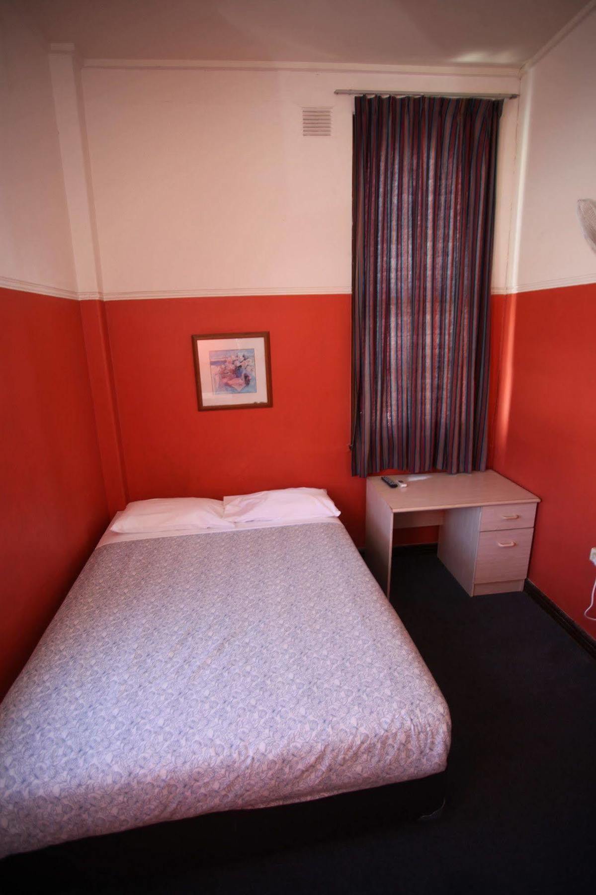 Hostel The Old Swan Barracks Perth