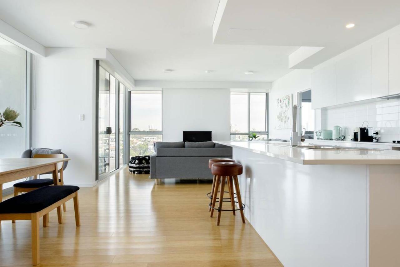 East34 - Skyline Haven East Apartment