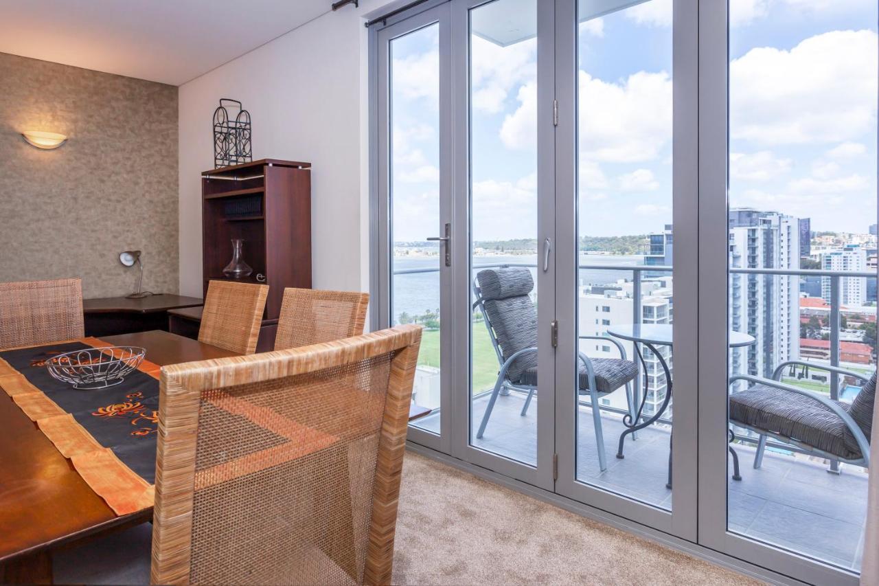 Apartment Saffron River View *