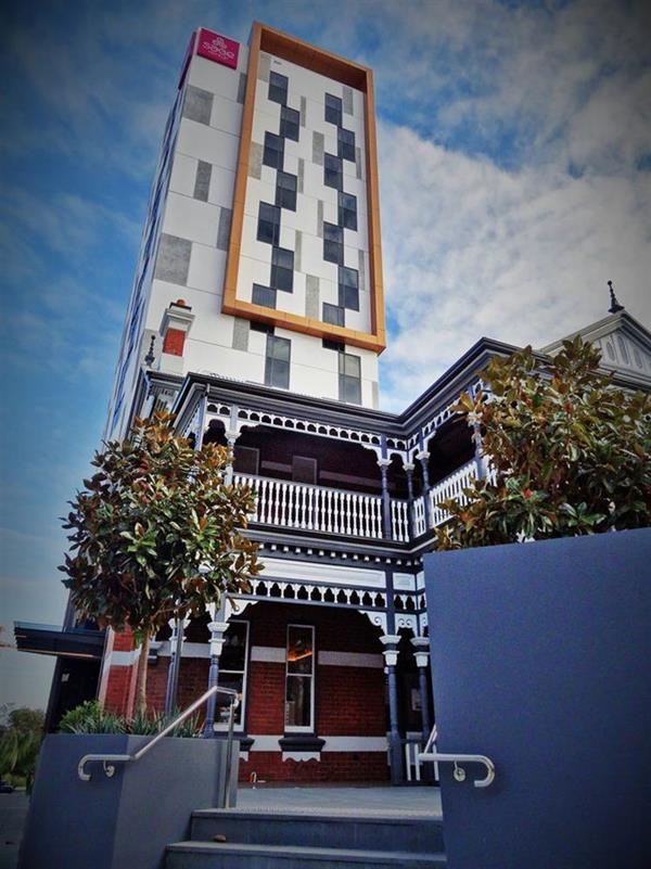 West By Ihg Perth